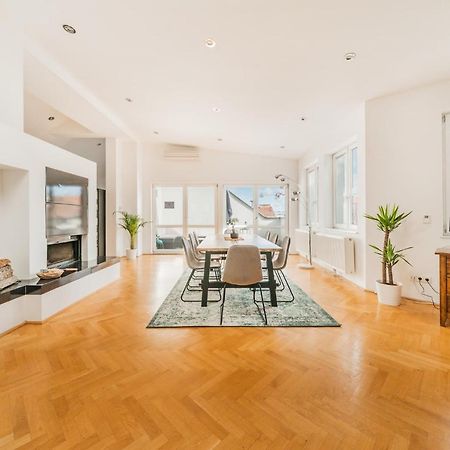 Penthouse Apartment - Sauna - Terrasse - Kamin - Ac Wenen Buitenkant foto