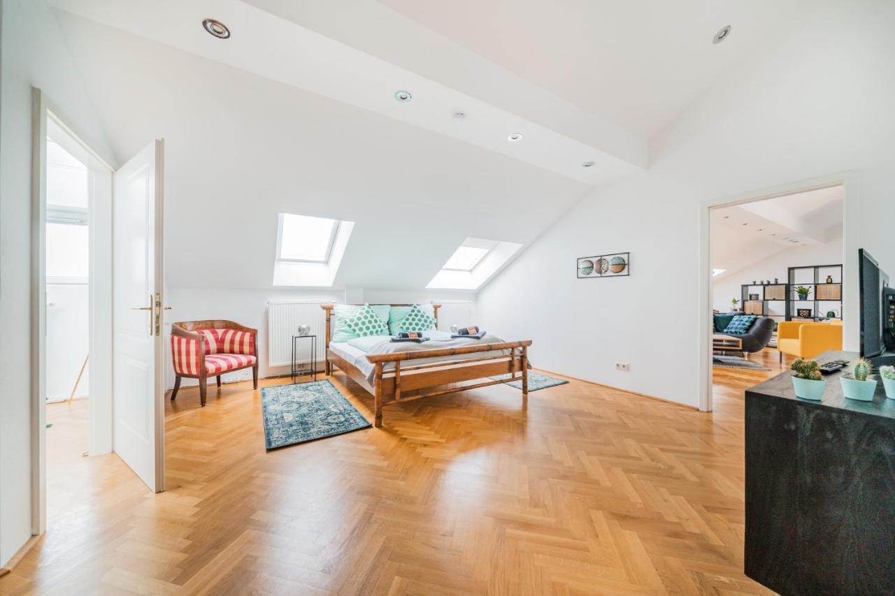 Penthouse Apartment - Sauna - Terrasse - Kamin - Ac Wenen Buitenkant foto